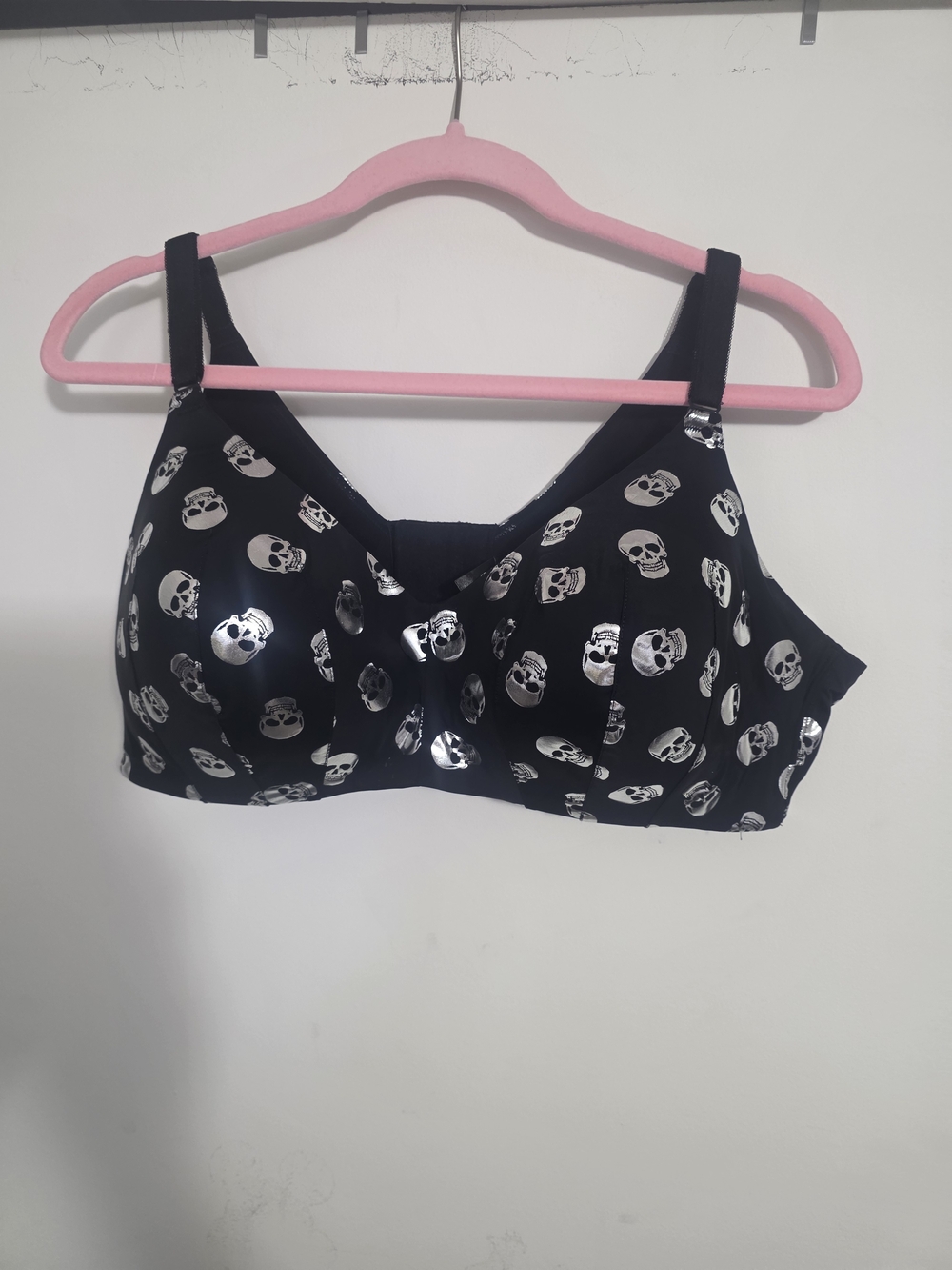 TORRID 44c Black Skull Print Wireless Bra - Women's Intimates